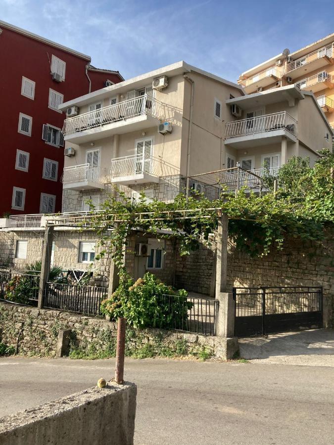 Garden * Budva