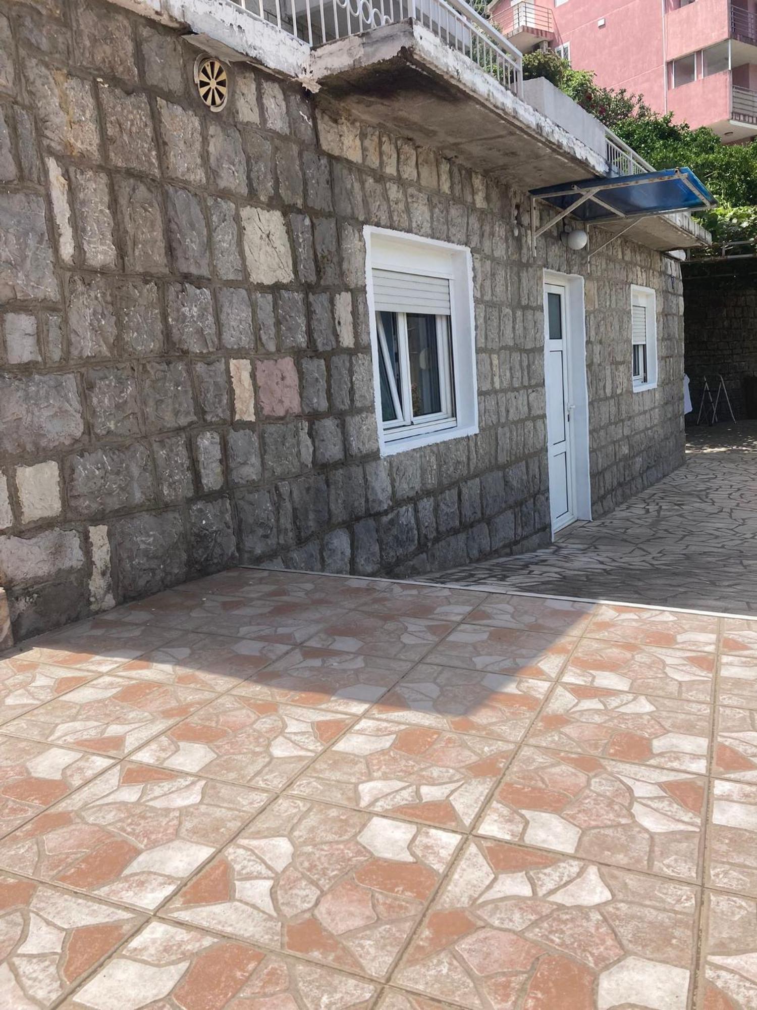 Garden * Budva